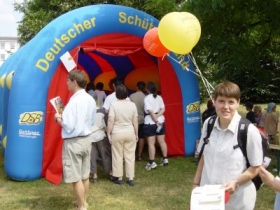 DSB wirbt beim Münchner Sportfestival für die WM 2010