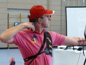Sebastian Rohrberg Halleneuropameister 2010 mit dem Recurvebogen