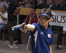 Japaner Matsuda widmet Gold seinem Volk