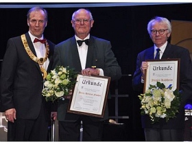 Bundesschützenball mit zwei hochkarätigen Ehrungen