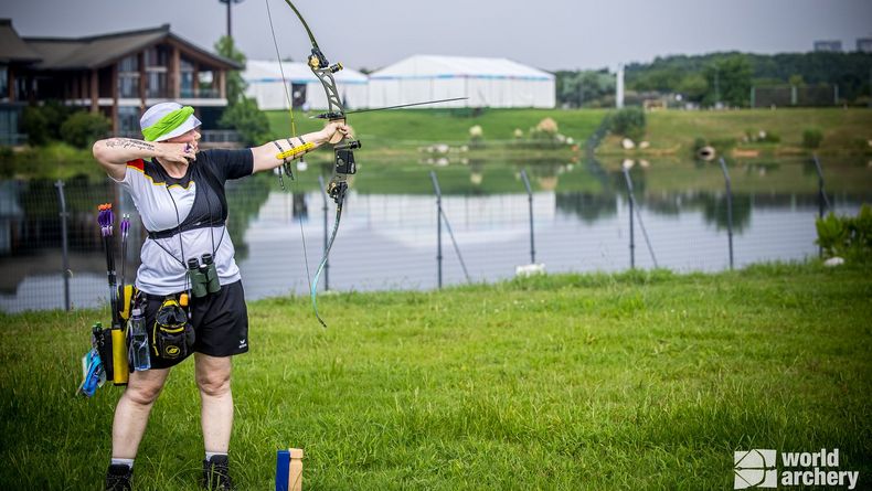 Foto: World Archery / Christine Schäfer hatte sich ihre World Games-Premiere anders vorgestellt. Stark angeschlagen schleppte sie sich durch den Parcours. 