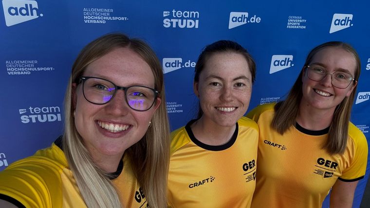 Foto: DSB / Das deutsche Recurve-Trio der Frauen bei den World University Games Rhein-Ruhr: Regina Kellerer, Johanna Klinger und Clea Reisenweber (v.l.).