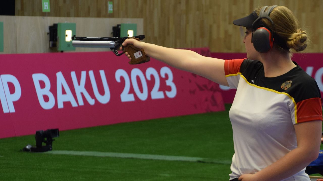 Foto: DSB / Weltmeisterin und Weltranglisten-1. Doreen Vennekamp ist beim Weltcupfinale in Doha natürlich auch dabei.