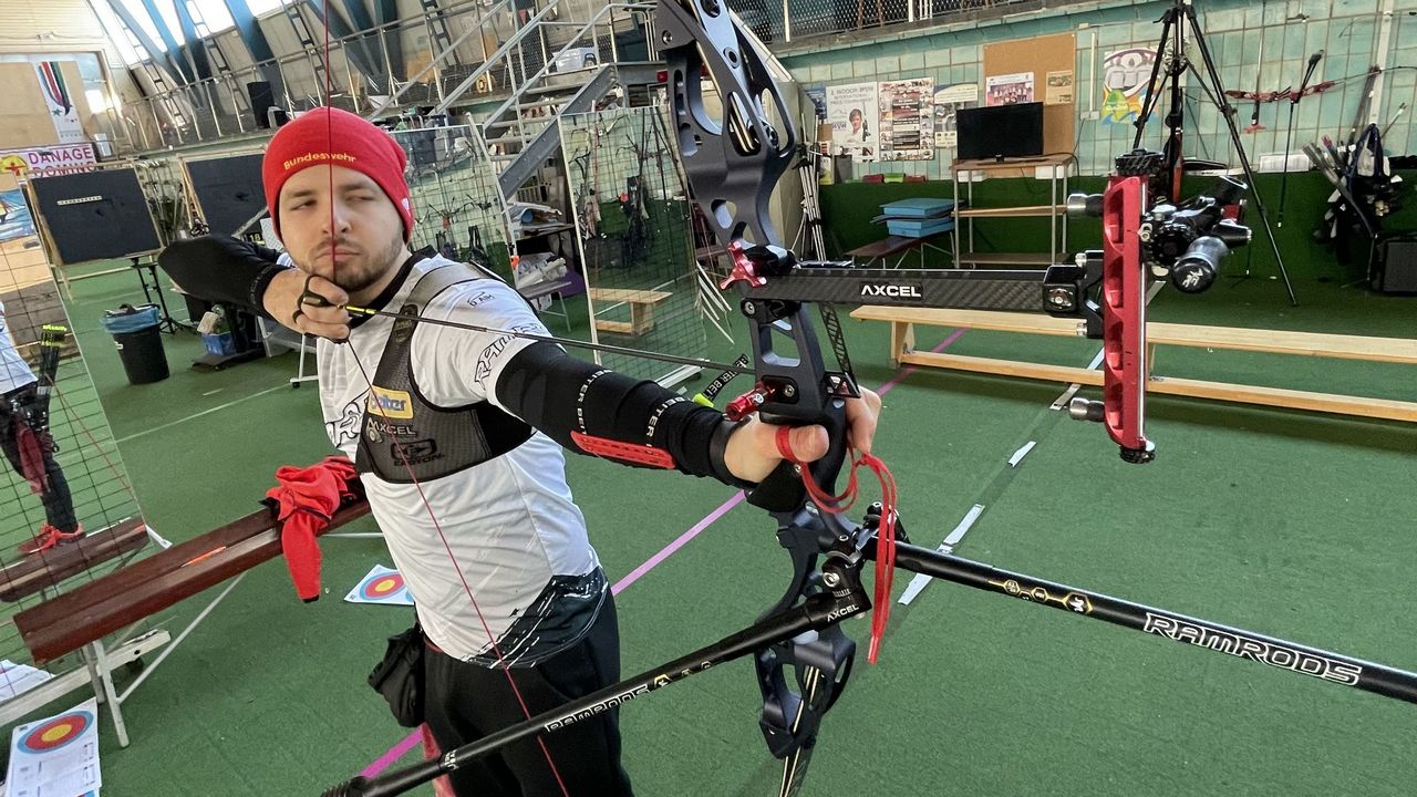 Bild: Weckmüller / Maximilian Weckmüller glänzte mit neuer persönlicher Bestleistung bei den World Indoor Archery Series.