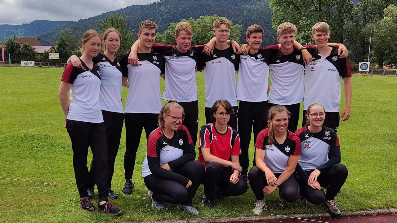 Foto: DSB / Das deutsche Team, das an der Maßnahme in Vagney teilnahm.