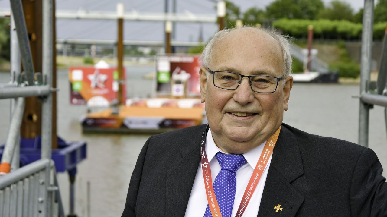 Foto: Eckhard Frerichs / Herzlichen Glückwunsch, Gerhard Furnier!