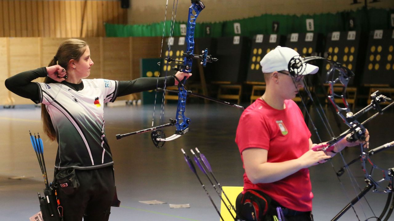 Foto: Werner Wabnitz / Franziska Göppel (links) setzte sich knapp im Goldfinale gegen Überraschungsfinalistin Mascha Heinz durch. 