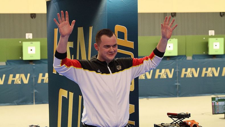 Foto: BSSB / David Obenaus gewann den ersten Wettkampf der Junioren mit der Luftpistole und scheint für das Bundesligafinale und die EM gewappnet. Foto: BSSB / David Obenaus gewann den ersten Wettkampf der Junioren mit der Luftpistole und scheint für das Bundesligafinale und die EM gewappnet.