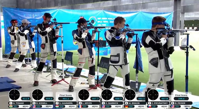 Foto: ISSF / Max Braun (2. v.r.) belegte im Dreistellungskampf mit dem KK-Gewehr den starken sechsten Platz. Foto: ISSF / Max Braun (2. v.r.) belegte im Dreistellungskampf mit dem KK-Gewehr den starken sechsten Platz.