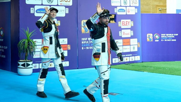 Foto: ISSF / Verabschieden sich mit Platz 19 (Anna Janßen) und Platz 35 (Maxi Ulbrich) aus Kairo.