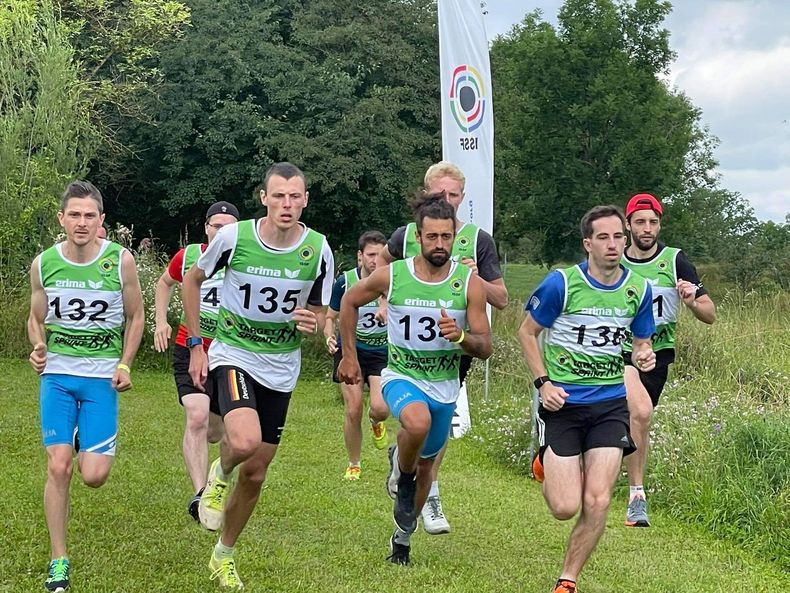 Foto: Target Sprint Team / Läuferisch konnten die DSB-Athleten gut mithalten, Michael Herr sah Defizite am Schießstand. Foto: Target Sprint Team / Läuferisch konnten die DSB-Athleten gut mithalten, Michael Herr sah Defizite am Schießstand.