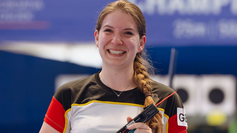 Foto: ESC / Sichtlich angefasst war Doreen Vennekamp nach dem Gewinn des EM-Titels in Osijek.