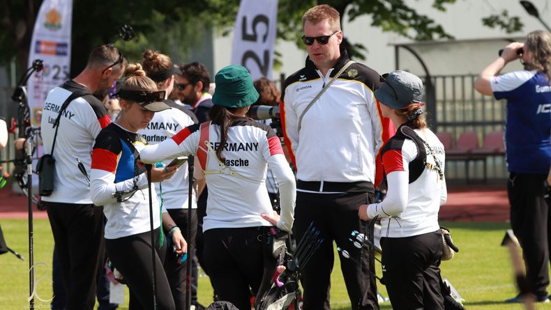 Foto: World Archery Europe / Nachdem er zuletzt als Co-Trainer beim Youth Cup in Sofia im Einsatz war, greift Henning Lüpkemann in Antalya wieder selbst zum (Compound-)Bogen. Foto: World Archery Europe / Nachdem er zuletzt als Co-Trainer beim Youth Cup in Sofia im Einsatz war, greift Henning Lüpkemann in Antalya wieder selbst zum (Compound-)Bogen.