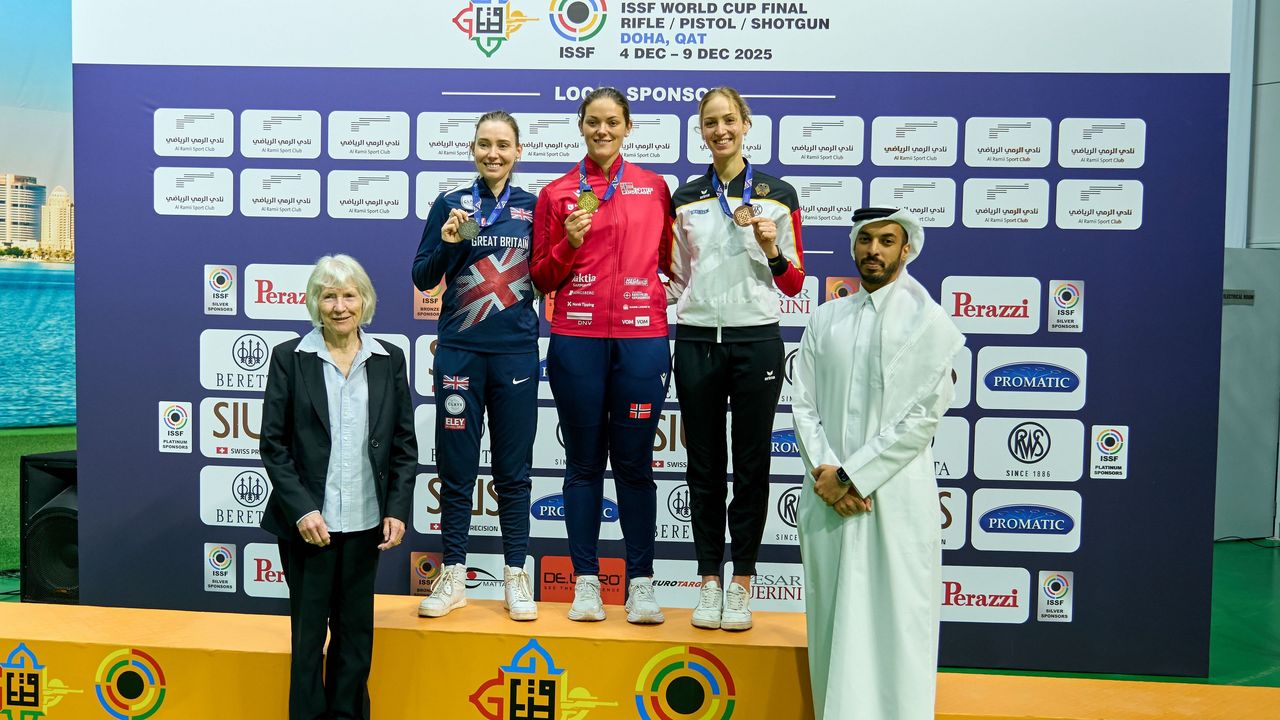 Foto: ISSF / Mit Platz drei in Doha im nächsten Jahr würde Anna Janßen dem DSB einen Quotenplatz für LA 2028 sichern.