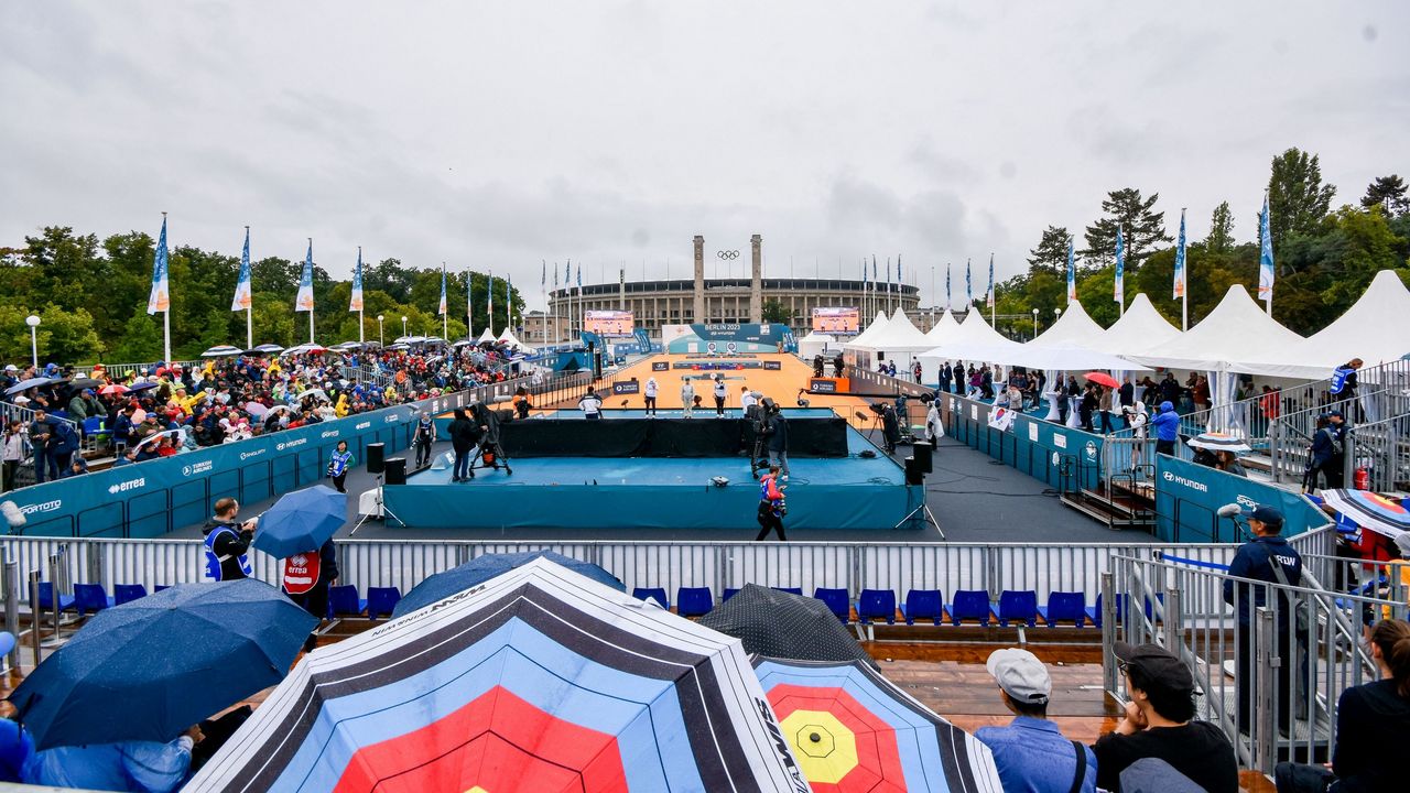 Foto: Eckhard Frerichs / Ein volles Stadion (trotz Dauerregen), hervorragender Sport und ein tolles Ambiente. Die WM in Berlin war Werbung für den Bogensport.