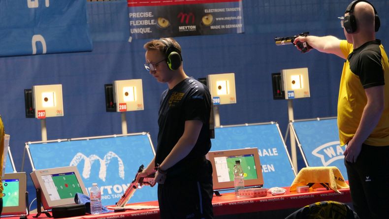 Foto: DSB / Die Technik bei der Bundesliga Schießsport stimmt, dank MEYTON. Foto: DSB / Die Technik bei der Bundesliga Schießsport stimmt, dank MEYTON.