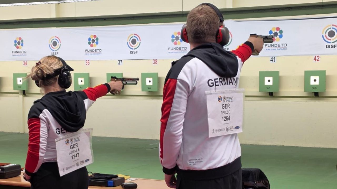 Foto: DSB / Zuletzt beim Weltcup in Granada/ESP, jetzt beim IWK in Berlin am Start: Svenja Berge und Christian Reitz.