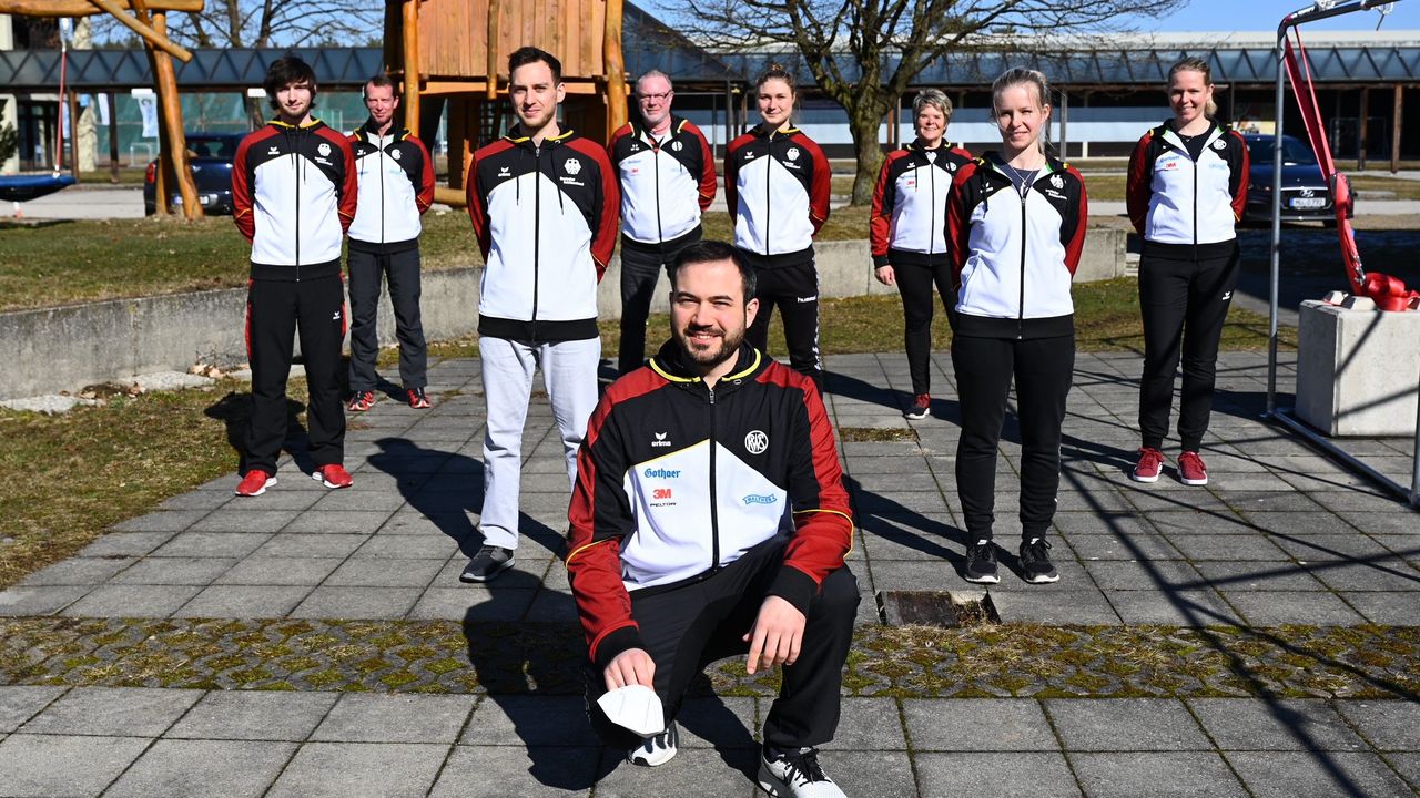 Foto: Michael Heise / So sieht das EM-Team Luftpistole der Frauen & Männer vorbehaltlich der Zustimmung des BA Spitzensport aus.