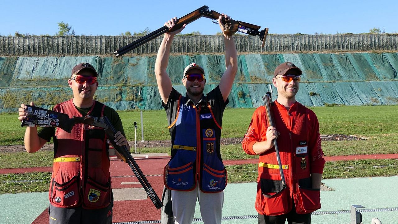 Foto: DSB / Die drei Erstplatzierten der DM in München, v.l. Sven Korte, Vincent Haaga und Felix Haase, bilden auch das Skeet-Team der Männer bei der WM in Osijek.