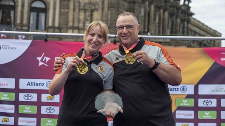 Foto: Eckhard Frerichs / Im vergangenen Jahr in Dresden gewannen Katharina Raab und Matthias Raab den DM-Titel im Mixed Compound.