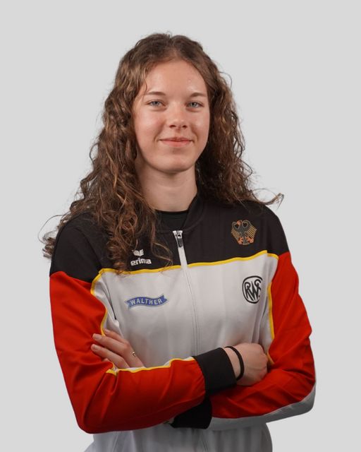 Josephine Schwenzfeier