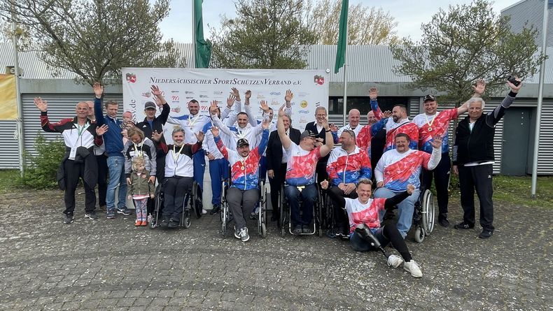 Foto: privat / Thomas Höfs gewinnt bei der ISCH in Hannover die Silbermedaille Foto: privat / Thomas Höfs gewinnt bei der ISCH in Hannover die Silbermedaille