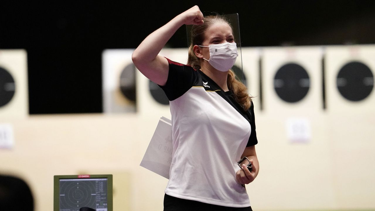 Foto: Picture Alliance / Bejubelte ihr phantastisches Ergebnis im Duellteil der Qualifikation: Doreen Vennekamp.