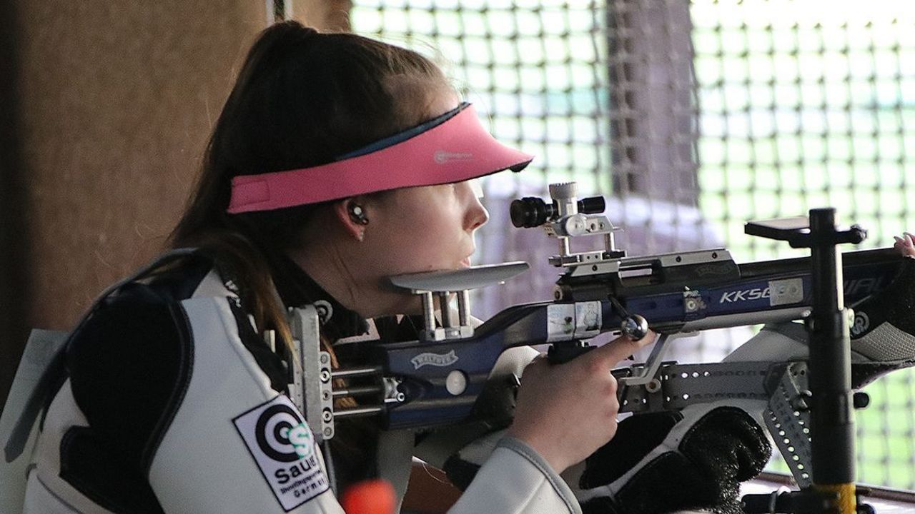 Foto: BSSB / Hannah Steffen setzte sich in einem spannenden Duell gegen Isabella Straub durch.