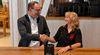 Foto: privat / Eine Vereinbarung zum Bundesligafinale wurde geschlossen. Manuela Schmermund & Volker Kaechele