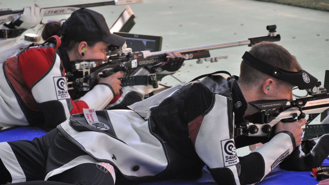 Foto: Harald Strier / Wie aus einem Guss! Jolyn Beer und Maximilian Dallinger gewannen nach starker Vorstellung Bronze im Liegend-Mixed.