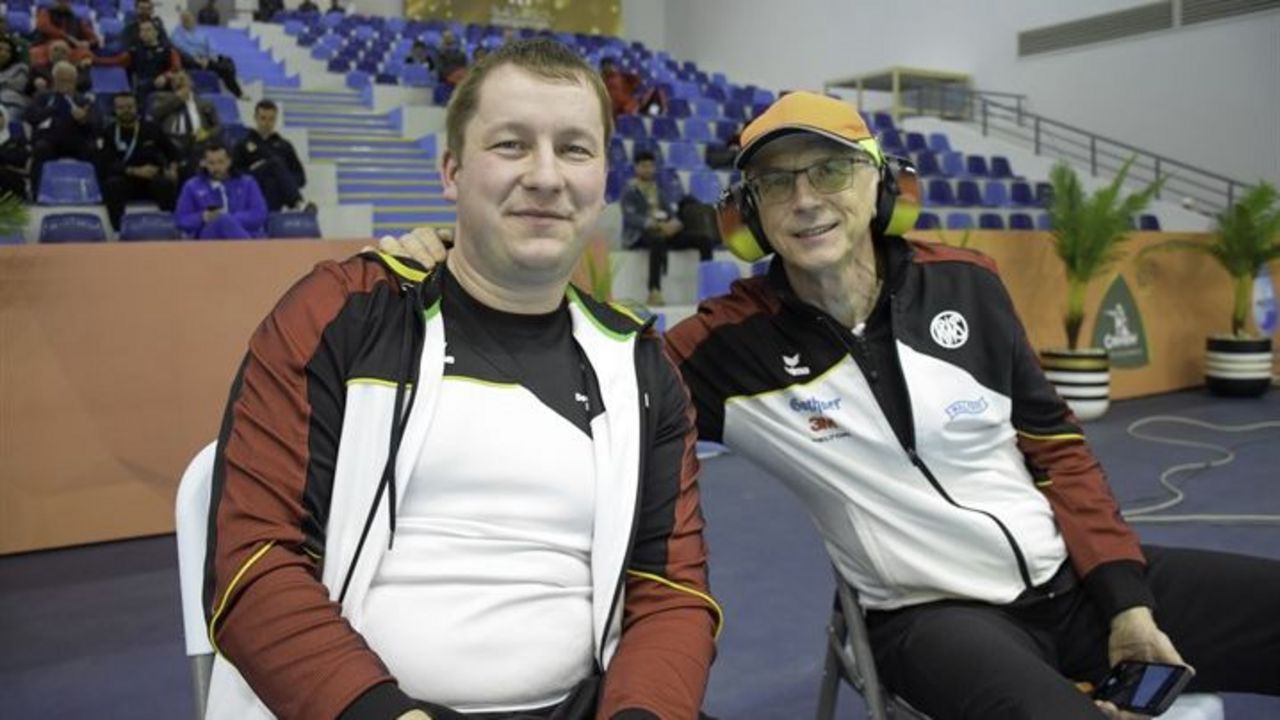 Foto: ISSF / Bundestrainer Detlef Glenz will mit Christian Reitz und mit Oliver Geis und Florian Peter nach den Medaillen greifen.