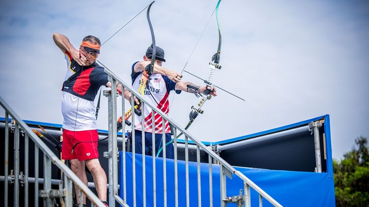 Foto: World Archery / Michael Meyer, hier bei einem Tiefschuss in der Qualifikation, verpasste das avisierte Halbfinale knapp.