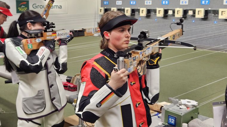 Foto: DSB / Jolanda Prinz (vorne) will ihre starke Saison beim Weltcupfinale in der Schweiz mit einer starken Leistung krönen.