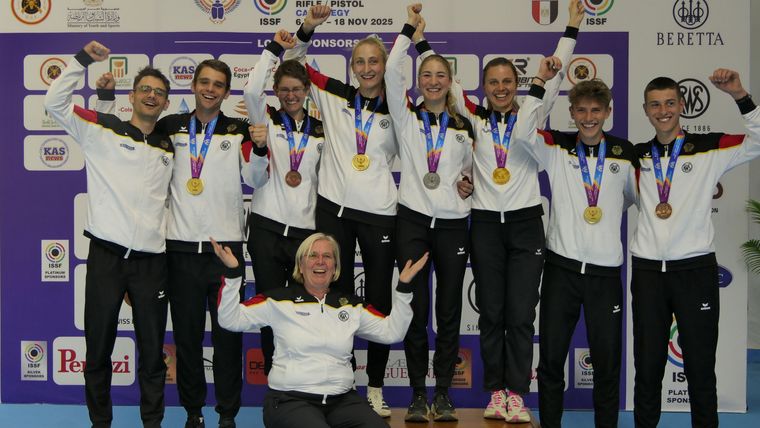 Foto: DSB / Jubelbild der Target Sprinter mit der sensationellen Ausbeute von vier WM-Titeln und insgesamt sieben WM-Medaillen in den Einzelrennen.