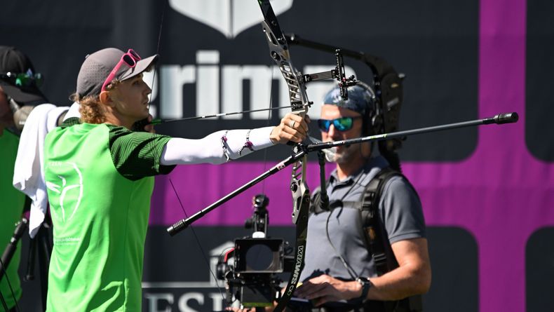 Foto: Eckhard Frerichs / War vom ersten bis zum letzten DM-Pfeil der beste Schütze der Recurve-Jugendklasse: Emil Sperber.