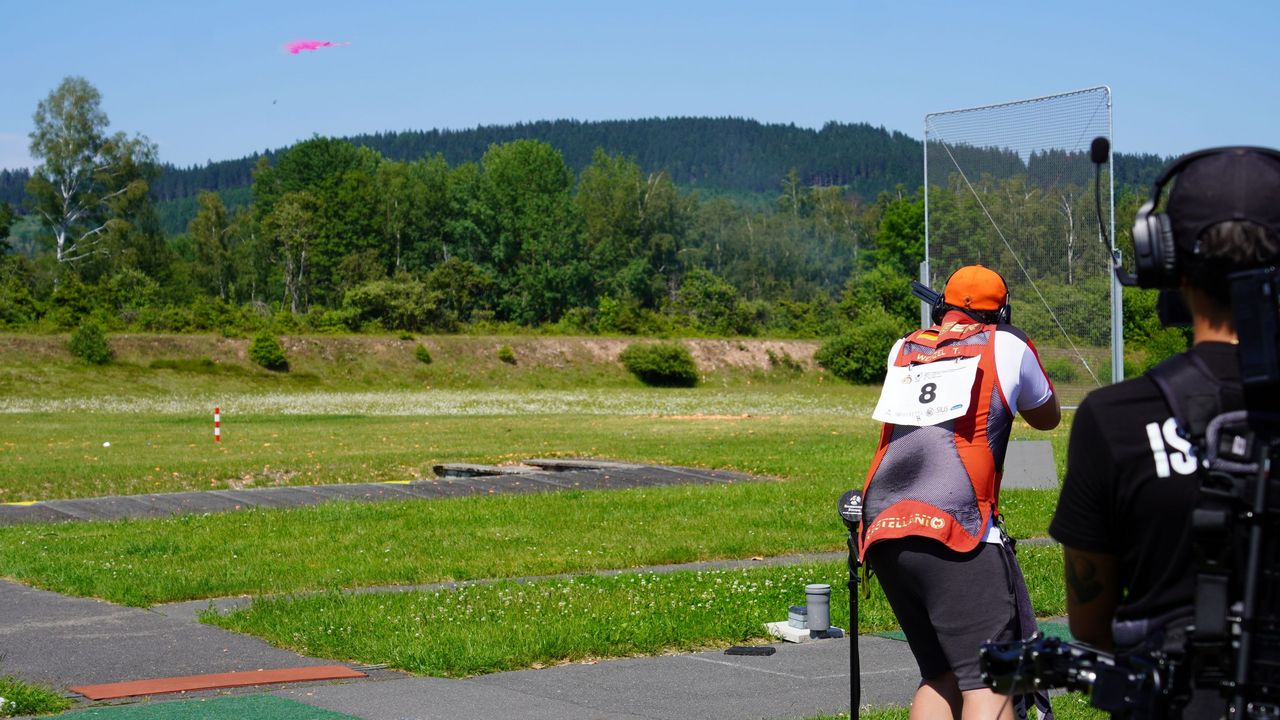 Foto: DSB / Er ließ eine Scheibe nach der anderen zerplatzen: Tobias Wenzel stand bei seinem ersten internationalen Auftritt gleich im Finale und belegte den hervorragenden 7. Platz.
