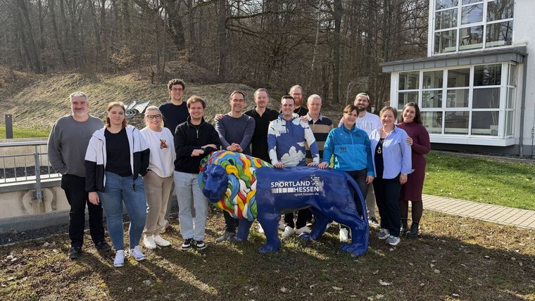 Foto: DSB / Teilnehmende und Referenten hatten beim Treffen der Öffentlichkeitsverantwortlichen unter Leitung von Evi Benner-Bittihn (2.v.r.) einen regen Austausch.