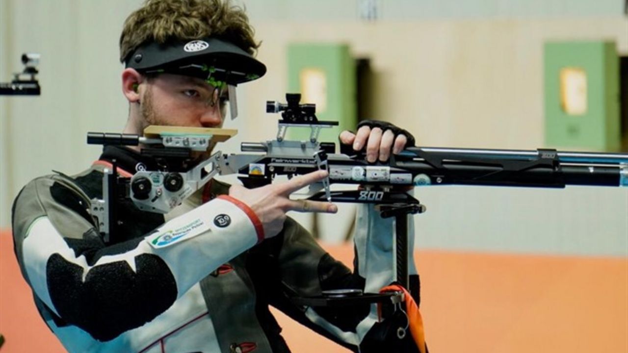 Foto: ISSF / Luftgewehr-Europameister Maximilian Ulbrich ist einer von insgesamt sechs Gewehrschützen, der für die European Games zur Nominierung vorgeschlagen wird.
