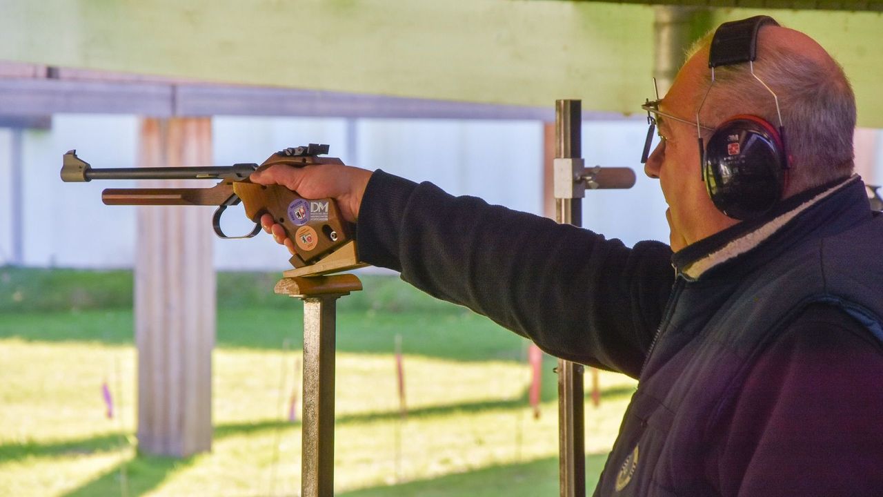 Foto: Eckhard Frerichs / Von Donnerstag bis Sonntag schießen die Auflageschützen in Hannover mit Gewehr und Pistole um die Titel.