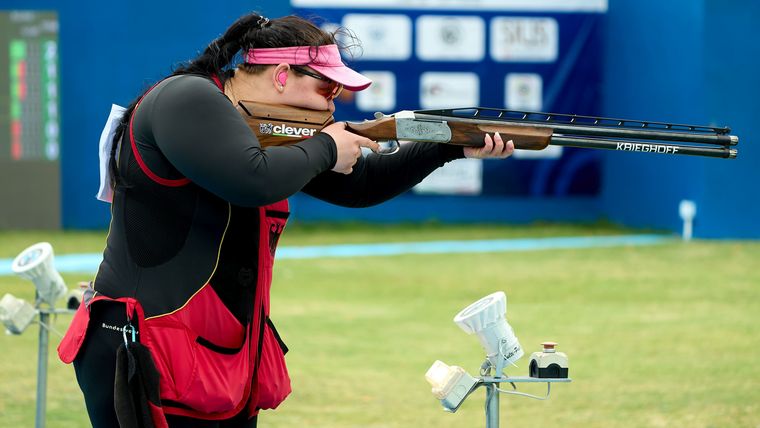 Foto: ISSF / Kathrin Murche führt nach der ersten EM-Qualifikation souverän die EM-Qualifikation im Trap an.