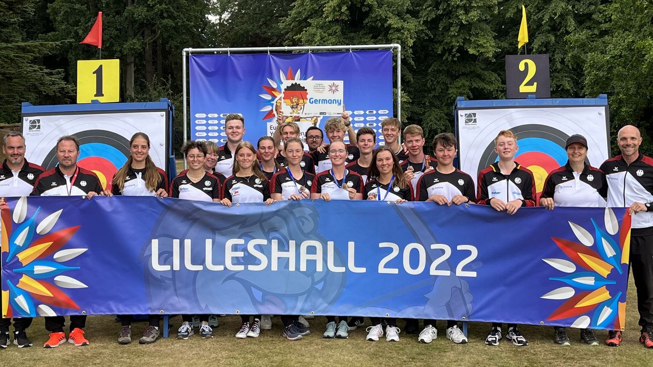 Foto: DSB / Der deutsche Bogennachwuchs bei der EM 2022 in Lilleshall.