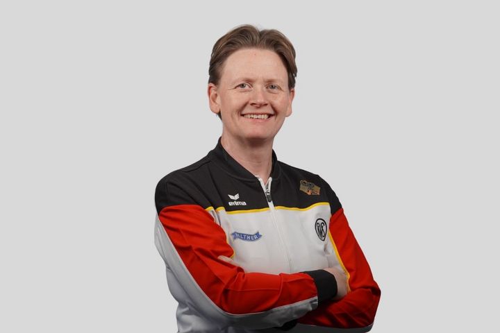 Dunja Eickelmann - Gewehr (NK)