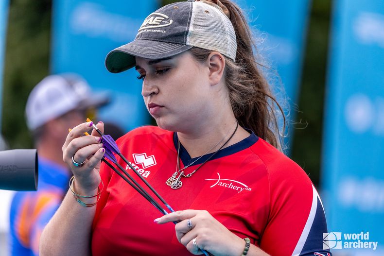 Foto: World Archery / Als Nummer eins der Compound-Weltrangliste geht die Britin Ella Gibson in die EM in Essen.