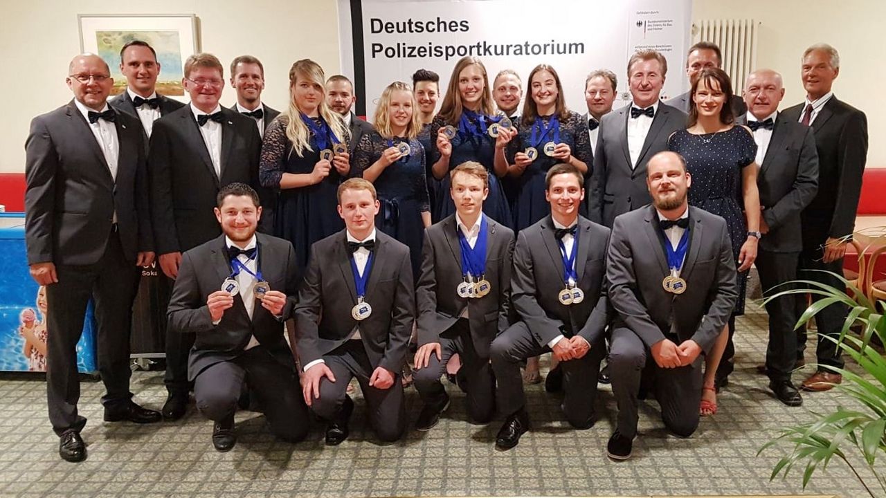 Foto: Maik Dorsch / Die deutsche Delegation bei der Polizei-Europameisterschaft in Suhl.