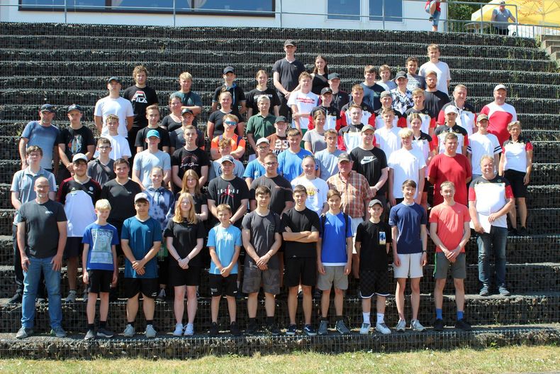 Foto: Martina Brandes / 64 junge Flinten-Schützinnen und -Schützen waren bei der ersten RWS-Verbandsrunde in Wiesbaden am Start. Foto: Martina Brandes / 64 junge Flinten-Schützinnen und -Schützen waren bei der ersten RWS-Verbandsrunde in Wiesbaden am Start.