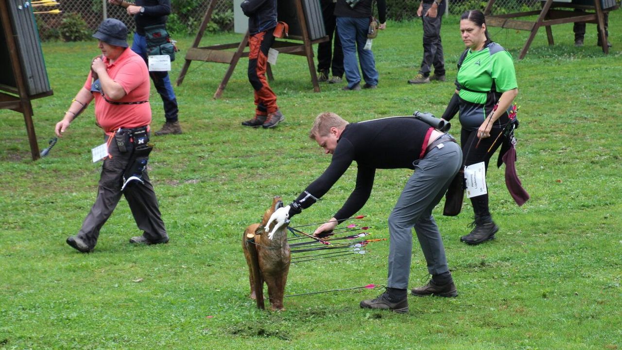 Foto: Brigitte Löchelt / Henning Lüpkemann erwies sich bei der DM in Villingen-Schwenningen sowohl mit dem Compound- als auch mit dem Recurvebogen als bester Schütze.