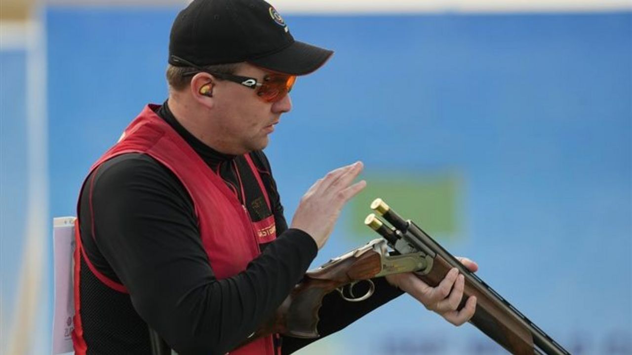 Foto: ISSF / Nach Teil eins der EM-Qualifikation führend und auf EM-Kurs bei den Männern: Sven Korte.