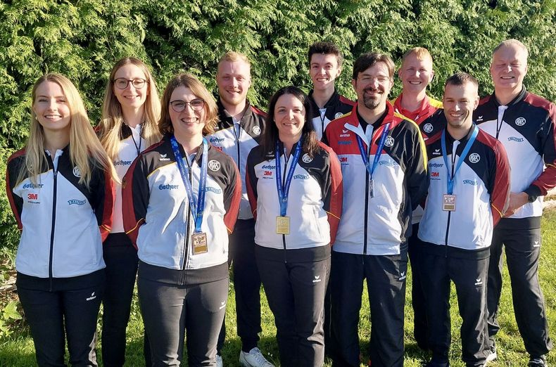 Foto: DSB / Das deutsche Armbrust-Team beim Weltcup in Wil. Foto: DSB / Das deutsche Armbrust-Team beim Weltcup in Wil.