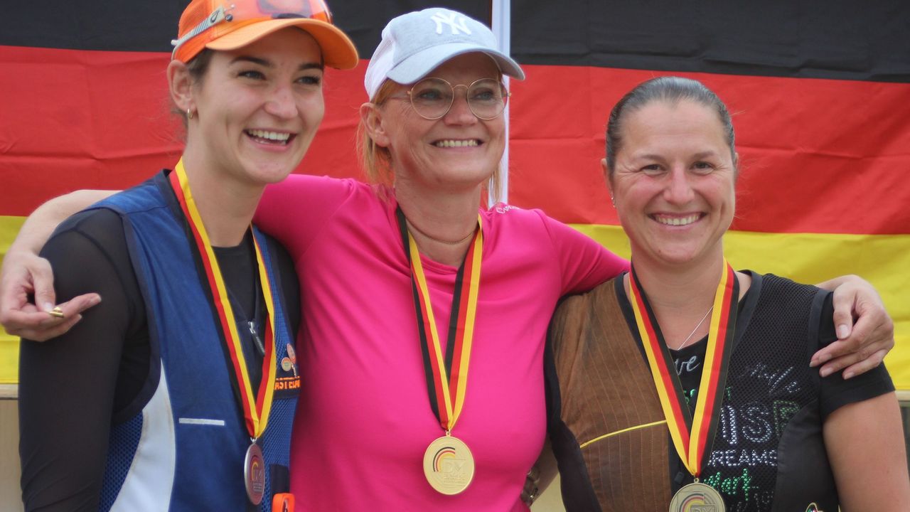 Foto: Martina Brandes / Nichts Neues bei den Damen: Nicole Hewing gewann erneut den DM-Titel vor Silvia Gögl und Lisa Schönwald.