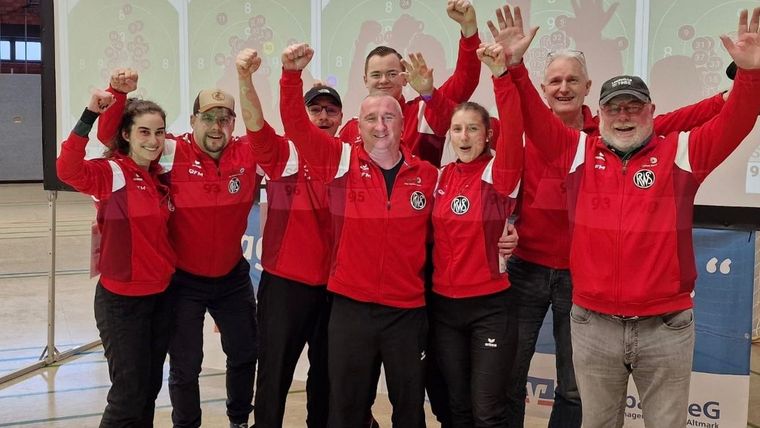 Foto: PSV Berlin / Jubel beim PSV Olympia Berlin! Auch wenn es am "grünen Tisch" einen Punktverlust gab, ist das Luftpistolen-Team aus der Hauptstadt für das Bundesligafinale qualifiziert.